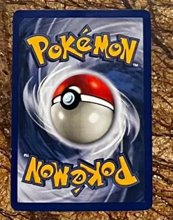 Pokemon TCG Zapdos Base Set 16/102 Holo Unlimited Holo Rare - Image 4
