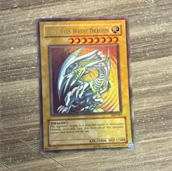 Konami Yu-Gi-Oh! Blue-Eyes White Dragon Starter Deck Kaiba Ultra Rare SDK-001 U… - Image 1
