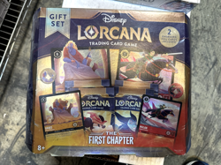 Disney Lorcana The First Chapter Gift Set TCG NEW SEALED FREE SHIPPING 4050368981752 - Image 1