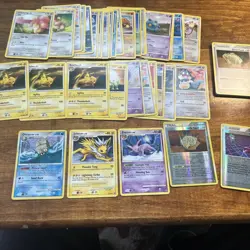 Pokemon diamond and pearl majestic dawn Lot- (2) Reverse Holos, Jolteon, Espeon - Image 1