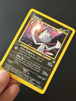 Pokemon TCG Sneasel 25/111 Neo Genesis NM - Image 3