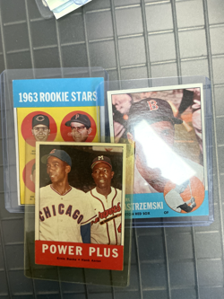 Lot of (3) 1963 Topps Baseball cards w/ Aaron Yaz Oliva RC - Image 1