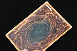 Yu-Gi-Oh - Blue-Eyes White Dragon YAP1-EN001 / Gilford The Lightning DR04-EN242 - Image 4