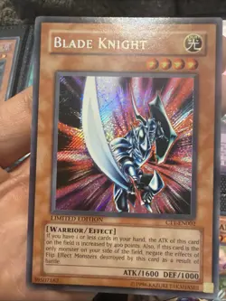 Blade Knight CT1-EN002 2004 Collectors Tin Limited Edition - Image 1