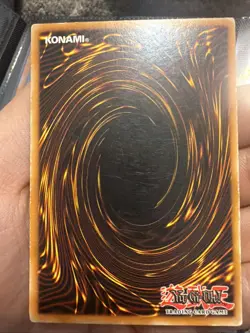 Blade Knight CT1-EN002 2004 Collectors Tin Limited Edition - Image 2