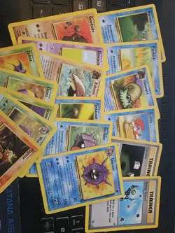 Pokemon Cards Fossil Set x17 Job Lot Bundle WOTC #5 - Image 2