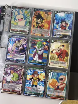Lot of 168 DBZ Dragonball Z Cards, Mixed Holographic & Rares - Image 3