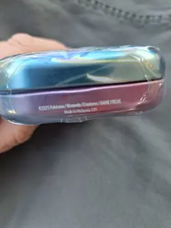 Pokemon TCG Scarlet & Violet Prismatic Evolutions Glaceon Mini Tin Sealed - Image 2