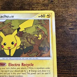 Pokemon 2007 Pikachu Diamond and Pearl Holo 94/123 Card - Image 2