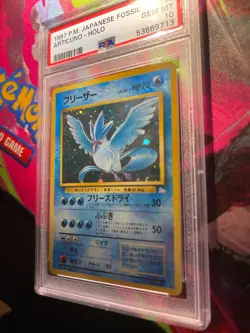 1997 POKEMON JPN FOSSIL #144 ARTICUNO-HOLO PSA 10 - Image 3