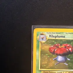 Vileplume Jungle 15/64 Pokemon TCG Card Holo Rare WOTC Vintage 1999 - Image 2