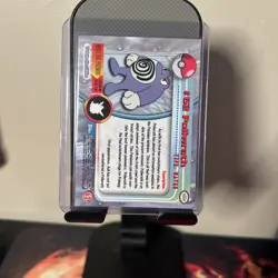 Poliwrath #62 Pokemon Topps Series 1 Card Blue Label Rainbow Foil - Image 2