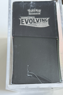 Pokemon SWSH Evolving Skies Sealed Pokemon Center ETB Umbreon (Read Description) - Image 3