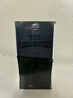 Pokemon TCG: 25th Anniversary Celebrations Elite Trainer Box (2021) 820650809439 - Image 3