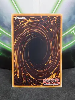 Yugioh Crystal Beast Ruby Carbuncle HL05-EN001 Ultra Parallel Rare NM - Image 2