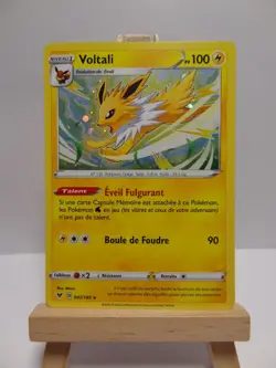Carte Pokemon " Voltali " PROMO - HOLO - Voltage Eclatant - 047/185 - EB04 - FR - Image 1