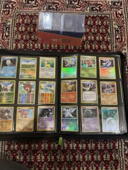 Pokemon TCG Card Lot Binder Collection Holo/Reverse/Common BONUS TOPLOAD PACK - Image 1