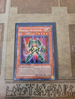 YUGIOH ROCKET WARRIOR CT2-EN005 SECRET LIMITED ED NM/VLP - Image 1