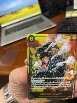 One Piece Monkey.D.Luffy Alt Art OP10-118 SEC Rare English Royal Damaged Corner - Image 4
