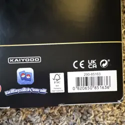 Pokemon TCG Crown Zenith Shiny Zacian Premium Figure Collection Kit - Image 3