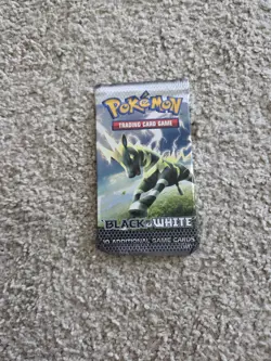 Pokemon TCG Sealed 2011 Black & White Base Set Booster pack 10 Cards UN-WEIGHED - Image 1