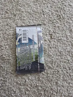 Pokemon TCG Sealed 2011 Black & White Base Set Booster pack 10 Cards UN-WEIGHED - Image 2