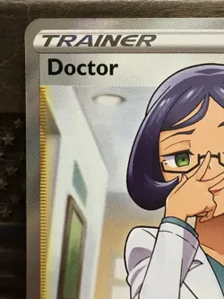 Pokemon - Doctor (Full Art) Holo - SWSH06: Chilling Reign 190/198 (NM) - Image 2