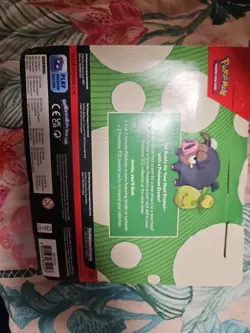 Pokemon TCG Eraser Blister - SV + Paldea Evolved Booster Packs + Smoliv Eraser - Image 2