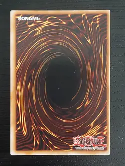 Yu-Gi-Oh! Blue-Eyes White Dragon CT13-EN008 Limited Edition Ultra Rare - Image 2