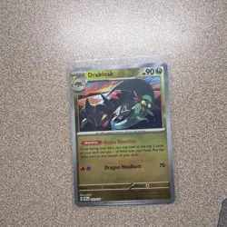 Pokemon Drakloak 072/131 Sv: Prismatic Evolutions Master Ball Pattern Holo - Image 1