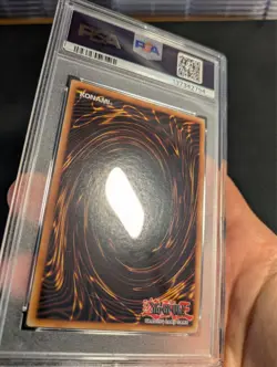 Yugioh Swords of Revealing Light LOB-E081 1st Edition Super Rare PSA 8 NM-MT! - Image 4