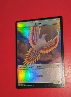 MTG *FOIL * Dominaria United Token BIRD ** TREASURE NM - Image 1