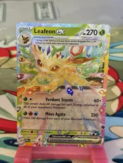 Pokemon TCG : Leafeon ex 006/131 Sv: Prismatic Evolutions Holo NM - Image 1