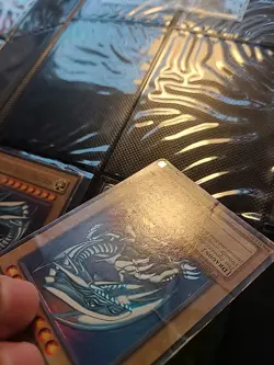 YuGiOh SDK-001 1st Edition Ultra Rare Blue Eyes White Dragon - Image 5