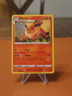 Flareon - SWSH041 - Pokemon SWSH: Sword & Shield Black Star Promo Card Holo LP - Image 1