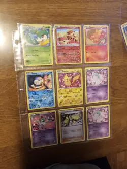 Pokemon TCG Nintendo Mixed Card Lot Holo & Regular Pikachu Meowth Machamp - Image 4