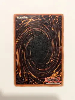 Dark Magician SDY-006 Starter Deck: Yugi Unlimited Ultra Rare MP - Image 2