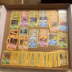 Fossil Set 170 Non-holo Pokemon Card Lot - MP / HP / DMG - Vintage WOTC - Image 1