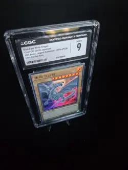 Yu-Gi-Oh! 2003 Graded Red-Eyes B. Dragon & Blue-Eyes White Dragon Ultra Rare Lot - Image 2
