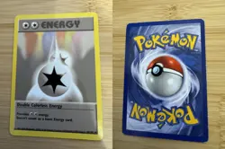 POKEMON DOUBLE COLORLESS ENERGY 96/102 UNCOMMON BASE SET LP CARD - Image 1