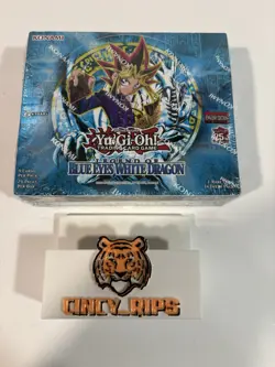 Yugioh Legend Of Blue Eyes White Dragon 25th Anniversary Booster Box NEW. GRAIL! - Image 1