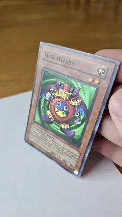 Yu-Gi-Oh! Card TCG Time Wizard RP01-EN035 2024 Retro Pack Reprint Super Rare NM - Image 3
