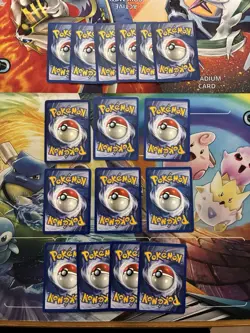 Vintage Pokemon Card Lot WOTC Holo Etc Fire Pichu Nidoqueen Erika - Image 3