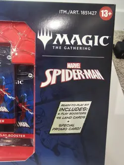 Magic The Gathering (MTG) - Marvel Spiderman Web-slingers Kit (Costco Exclusive) - Image 5