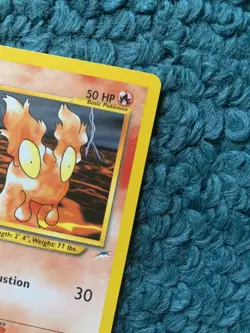 1st Edition SLUGMA 82/105 Neo Destiny Set - Pokemon WOTC Vintage Card - NM - Image 5