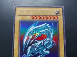 Yugioh - Blue-Eyes White Dragon SDK-A001 Ultra Rare 1st Edition - Image 2