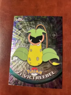Pokemon Card - 2000 Topps Chrome Series 1 Victreebel #71 Holo Foil LP - Image 1