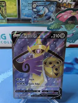 Aegislash V 177/185 Vivid Voltage Full Art Ultra Rare Holo Pokemon TCG Card NM - Image 1