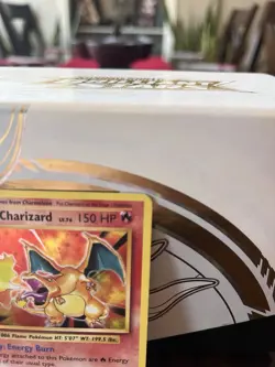 Pokemon TCG XY Evolutions Charizard 11/108 2016 Reverse Holo Rare - Image 3