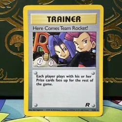 Pokemon Here Comes Team Rocket! Holo Rare Team Rocket 15/82 2000 Wizards LP - Image 1